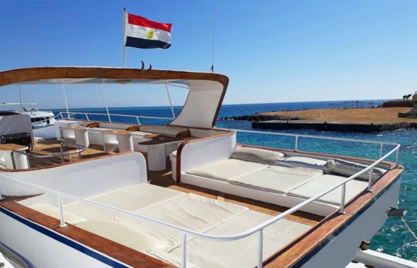 Private Boat Charter in Hurghada (Full Day)