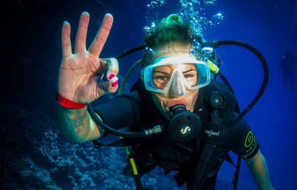 Full-Day Introductory Scuba Diving in Hurghada